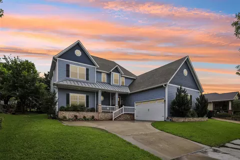 1020 Ivy Ln, Rockwall, TX 75087