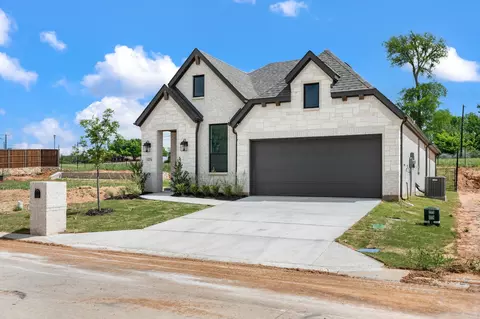 12276 Ross Calhoun Dr, Fort Worth, TX 76179