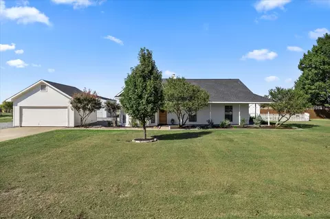509 Mustang Ct, Lavon, TX 75166