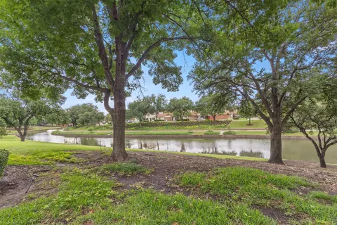 563 Ranch Trl #217, Irving, TX 75063