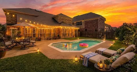 6951 Sea Harbor Dr, Grand Prairie, TX 75054