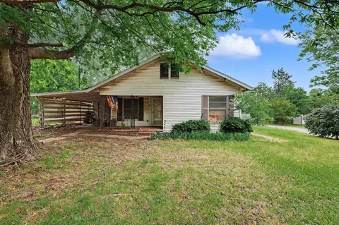 531 E Day St, Denison, TX 75021