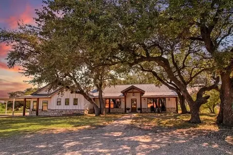 451 Rosser Ranch Rd, Graham, TX 76450
