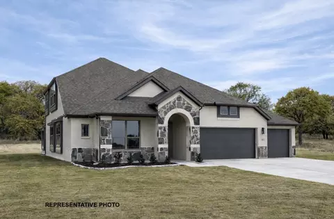 121 Loveta Ln, Boyd, TX 76023