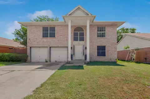 5505 Thackery Dr, Arlington, TX 76018