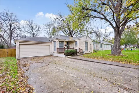 3015 Mitchell Ave, Waco, TX 76708 photo 2