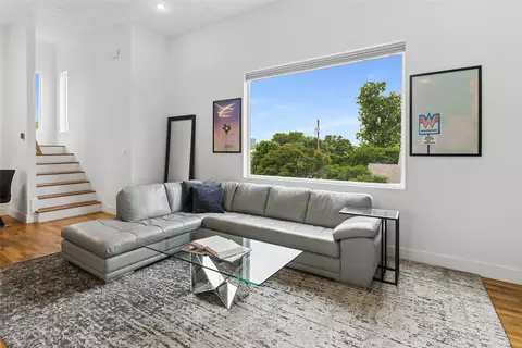 2611 Hondo Ave #101, Dallas, TX 75219