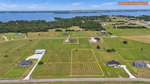 lot301 Cowboy Dr, Corsicana, TX 75109