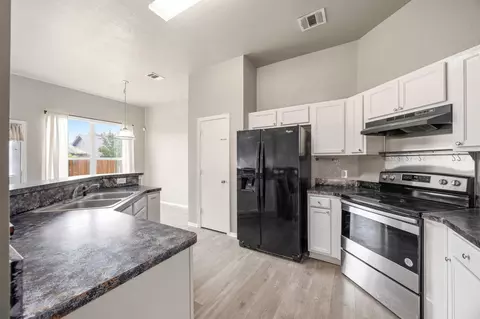 119 Lipan St, Greenville, TX 75402