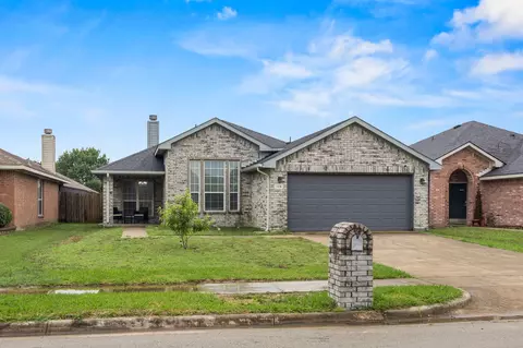 119 Lipan St, Greenville, TX 75402