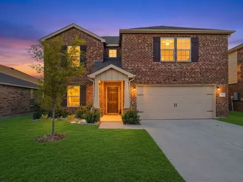 745 Brockwell Bnd, Forney, TX 75126
