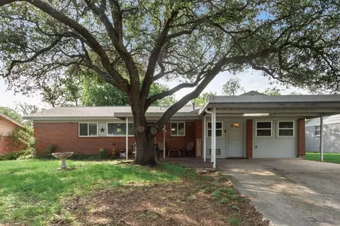 8857 Kate St, White Settlement, TX 76108