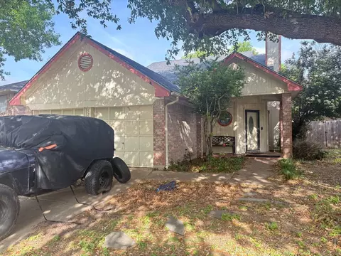 5232 Cornvalley Dr, Arlington, TX 76017