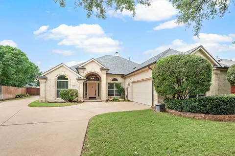 2861 Harvard Ct, Fort Worth, TX 76118