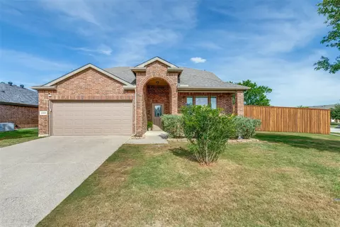 1800 Rodeo Dr, Anna, TX 75409