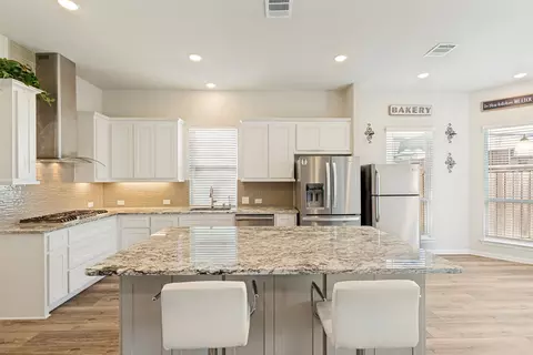 Kitchen - 2809 River Bend Pl, Celina, TX 75009 photo 3 of 5