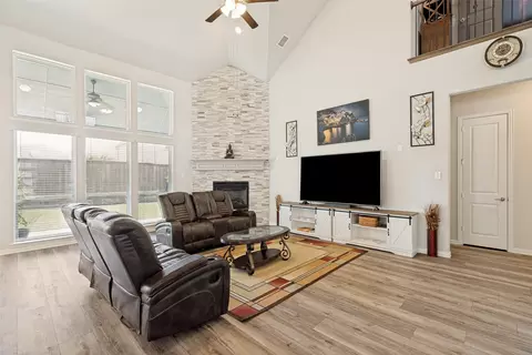 Living - 2809 River Bend Pl, Celina, TX 75009 photo 2 of 2