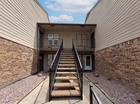 5300 Keller Springs Rd #2075, Dallas, TX 75248