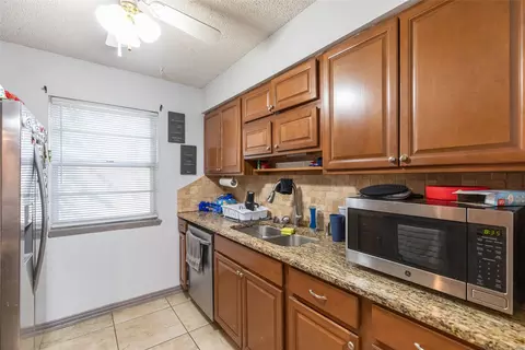 Kitchen - 1702 Chachalaca Ln, Abilene, TX 79605 photo 3 of 4
