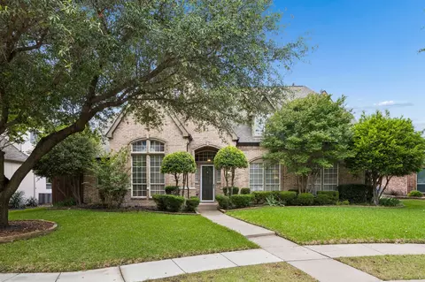 6825 Oak Park Ln, Plano, TX 75023