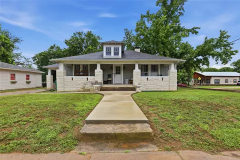 1092 W Frey St, Stephenville, TX 76401