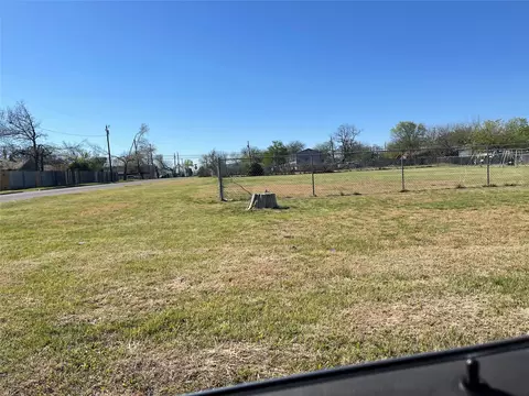 1312 N 4th St, Killeen, TX 76541