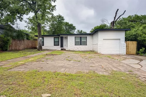 5520 Jewell Ave, Fort Worth, TX 76112