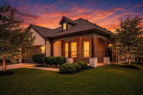 909 Amy Blvd, Anna, TX 75409