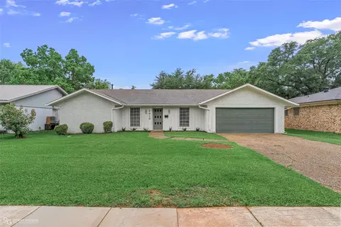 2418 Melrose Ave, Bossier City, LA 71111