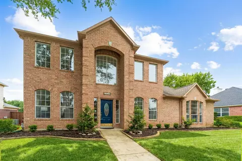 1414 Saddleback Ln, Lewisville, TX 75067