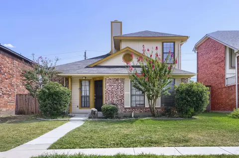 1106 Alameda Dr, Carrollton, TX 75007