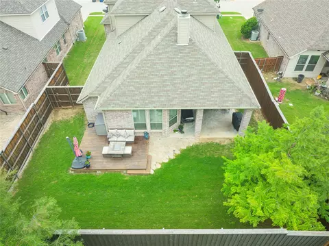 5320 Grovewood Dr, Mckinney, TX 75071