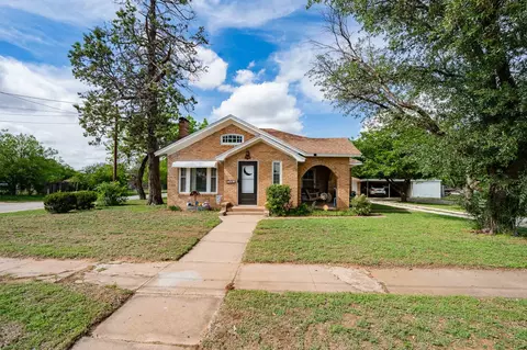 1442 Lowden St, Abilene, TX 79601
