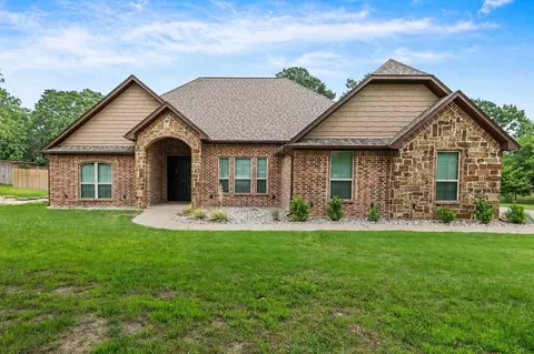 189 County Road 2321, Mineola, TX 75773