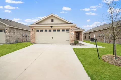 3037 Ashbrook Ln, Anna, TX 75409