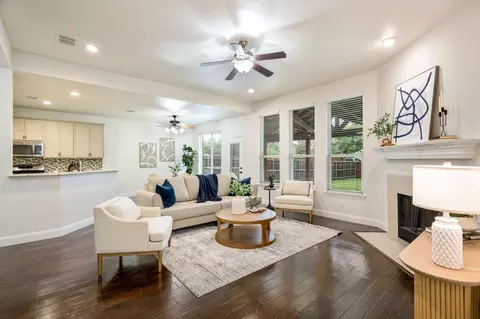 3421 Longneedle Ln, Mckinney, TX 75070