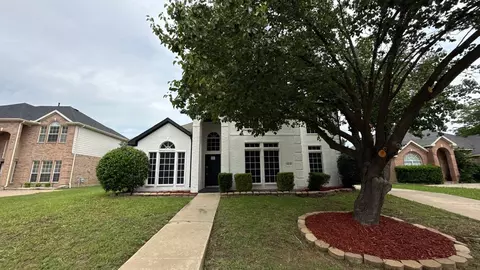 1513 Brighton Dr, Mansfield, TX 76063