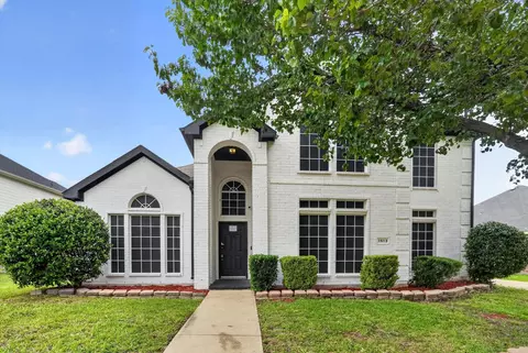 1513 Brighton Dr, Mansfield, TX 76063