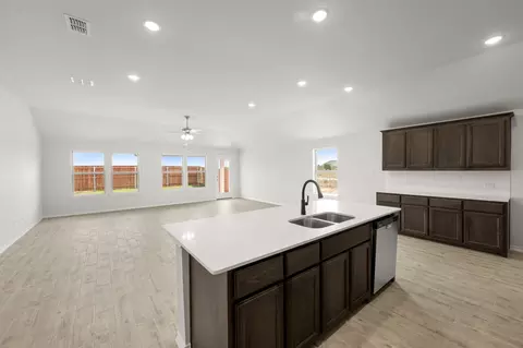 949 Abalone Ave, Haslet, TX 76052 photo 8