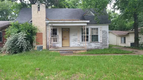 1507 N Grand Ave, Tyler, TX 75702