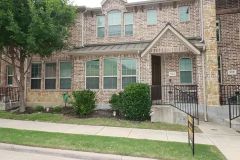 913 Shelby Ln, The Colony, TX 75056