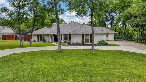8012 Ravenswood Rd, Granbury, TX 76049