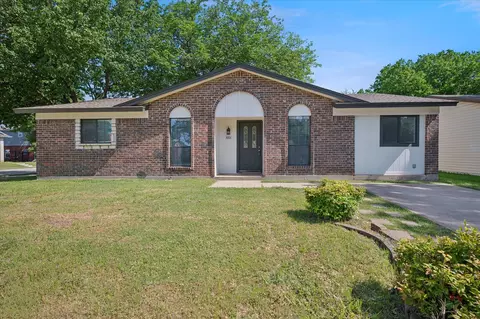 3001 Patricia Ln, Rowlett, TX 75088