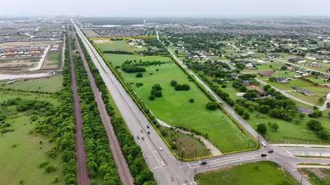 9801 N Saginaw Blvd, Fort Worth, TX 76179