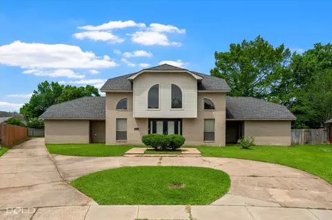 411 Ascot Ct, Bossier City, LA 71111