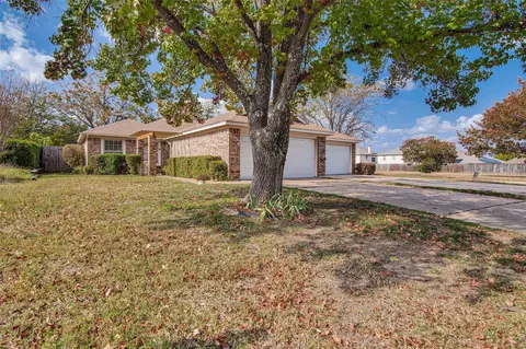 7652 Colorado Creek Ct, Fort Worth, TX 76133