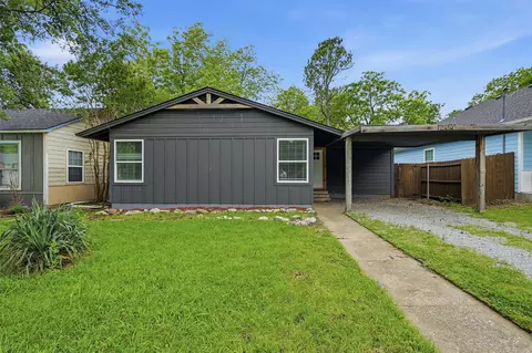 204 N Holly Ave, Sherman, TX 75092