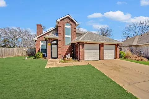4212 Maryanne Pl, Haltom City, TX 76137
