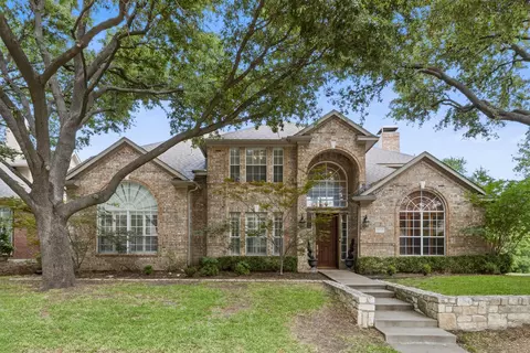 5800 Kingsbrook Dr, Plano, TX 75093