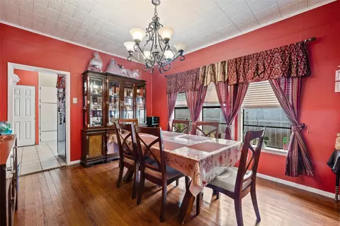 Dining - 1725 Summer Ave, Waco, TX 76708 photo 1 of 2
